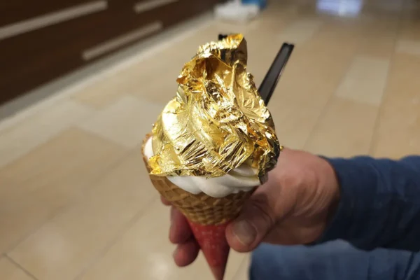 Hakuichi's famous Ice Cream