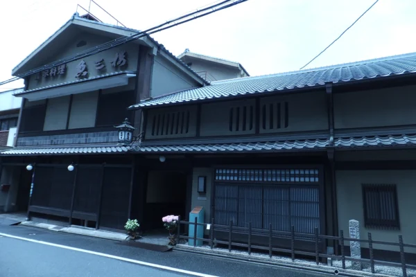 Michelin 1 star Uosaburo